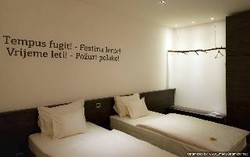 Imagen de la habitación del Hotel Emporium, Bihać. Foto 6