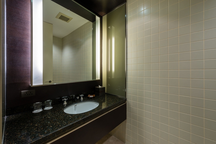 Imagen de la habitación del Hotel Emporium Suites By Chatrium. Foto 8