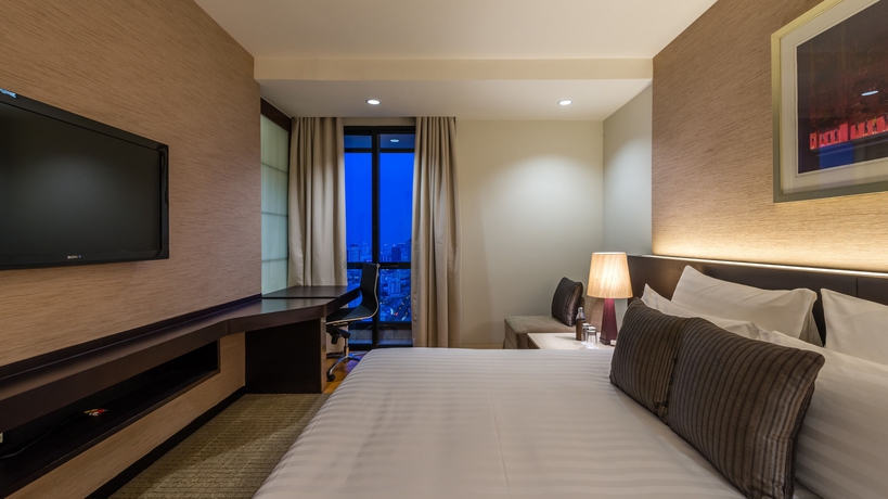 Imagen de la habitación del Hotel Emporium Suites By Chatrium. Foto 10