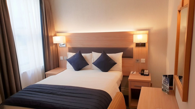 Imagen de la habitación del Hotel Empress, Douglas. Foto 7