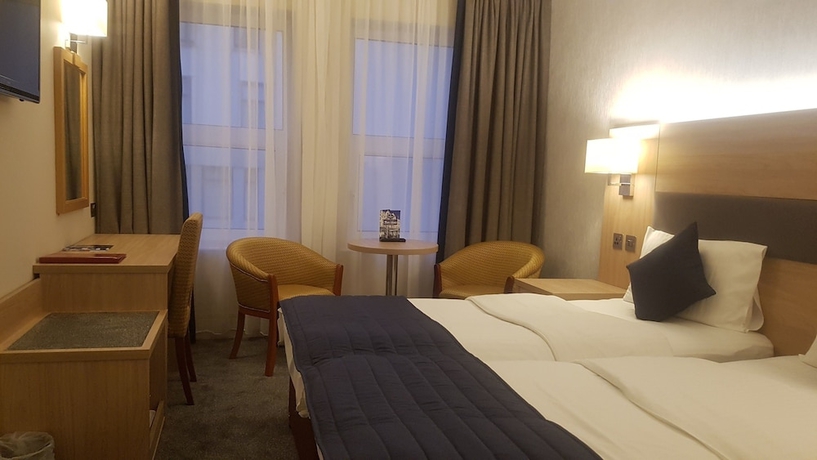 Imagen de la habitación del Hotel Empress, Douglas. Foto 11