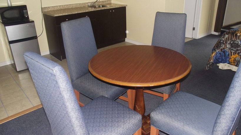 Imagen de la habitación del Hotel Empress Inn and Suites By The Falls. Foto 5