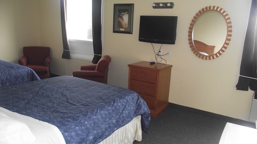 Imagen de los interiores del Hotel Empress Inn and Suites By The Falls. Foto 13