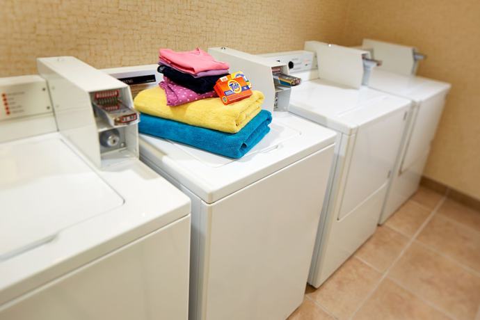 Imagen de los interiores del Hotel Empress Of La Jolla. Foto 19