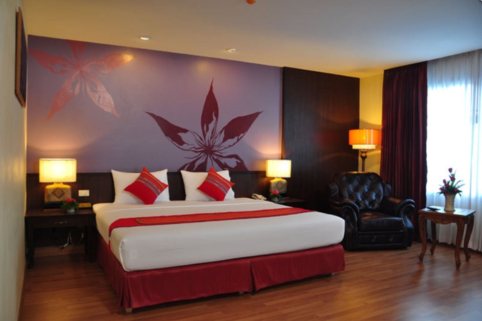 Imagen de la habitación del Hotel Empress Pattaya. Foto 7