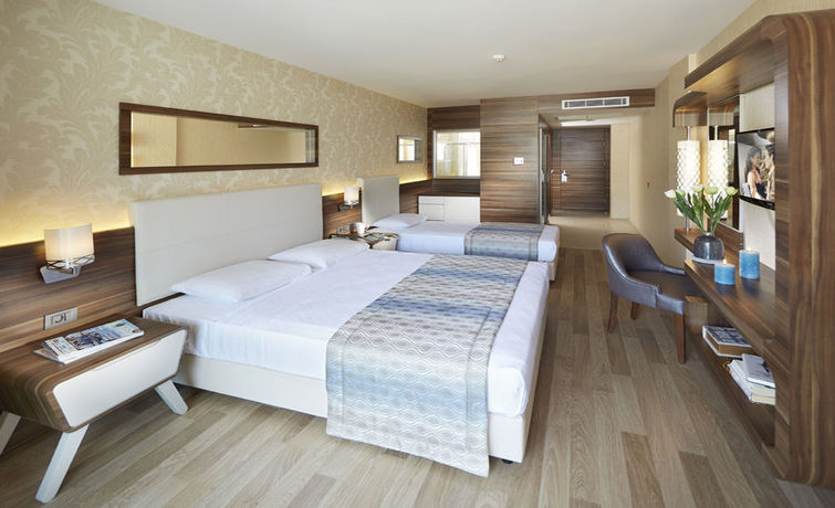 Imagen de la habitación del Hotel Emre Beach and Emre. Foto 3