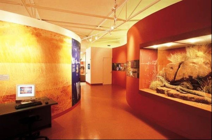 Imagen de los interiores del Hotel Emu Walk Apartments by Voyages. Foto 8