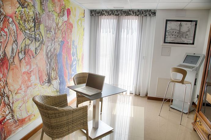 Imagen de los interiores del Hotel En El Camino. Foto 17