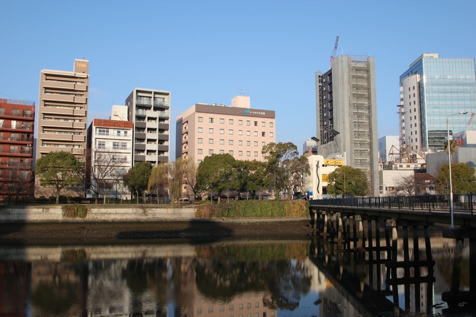 Imagen de los exteriores del Hotel En Hiroshima. Foto 14