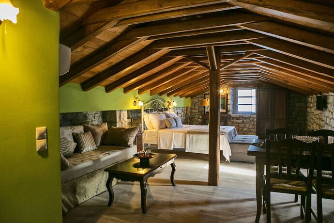 Imagen general del Hotel En Plo Luxury Suites. Foto 3