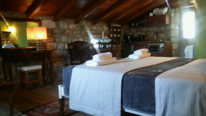 Imagen general del Hotel En Plo Luxury Suites. Foto 4