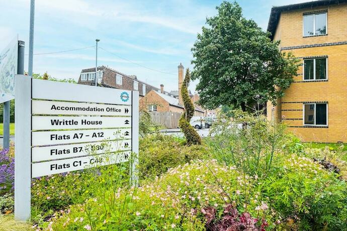 Imagen general del Hotel En Suite Rooms COLINDALE SK. Foto 10