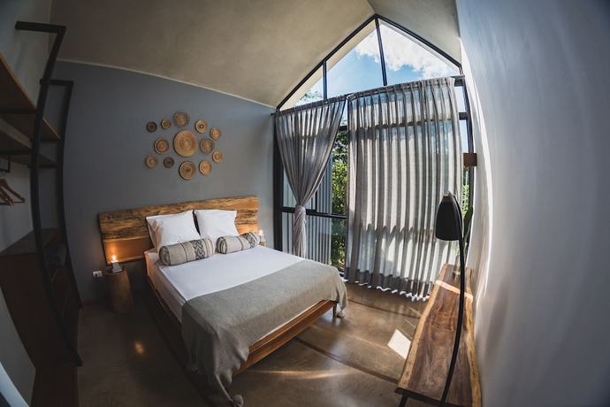 Imagen de la habitación del Hotel Enai. Foto 3