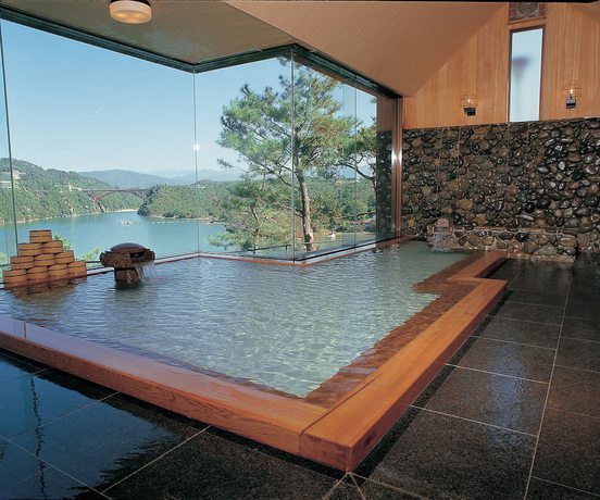 Imagen de los interiores del Hotel Enakyo Grand. Foto 19