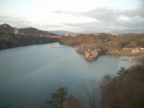 Imagen de los exteriores del Hotel Enakyo Grand. Foto 15