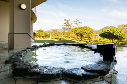 Imagen general del Hotel Enakyo Onsen Yuzuriha. Foto 6