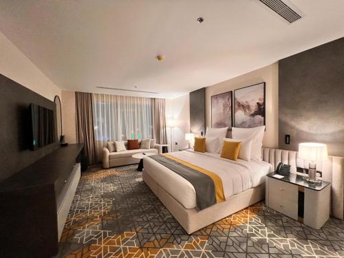 Imagen general del Hotel Enala- Umluj. Foto 9