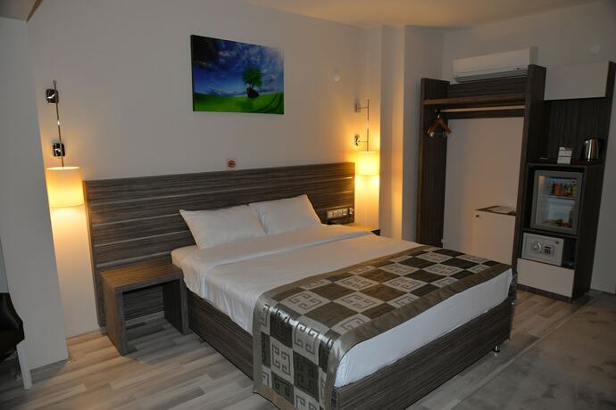 Imagen de la habitación del Hotel Enar Otel. Foto 10