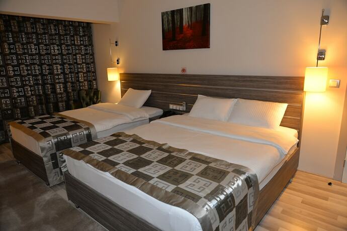 Imagen de la habitación del Hotel Enar Otel. Foto 13