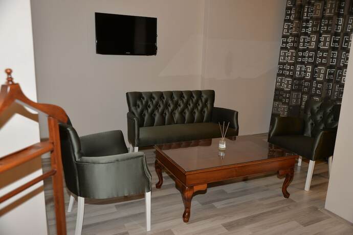 Imagen de la habitación del Hotel Enar Otel. Foto 14