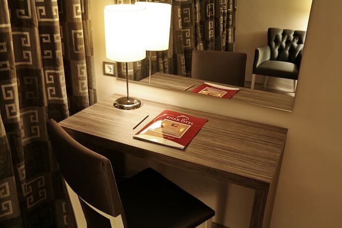 Imagen de la habitación del Hotel Enar Otel. Foto 16