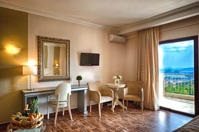 Imagen de la habitación del Hotel Enastron View. Foto 10