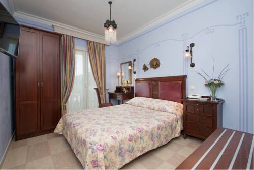 Imagen de la habitación del Hotel Enavlion. Foto 3