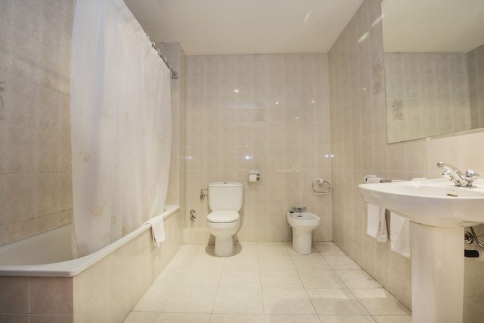 Imagen de la habitación del Hotel Encamp. Foto 8