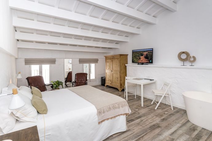 Imagen de la habitación del Hotel Encant De Alaior Boutique. Foto 5