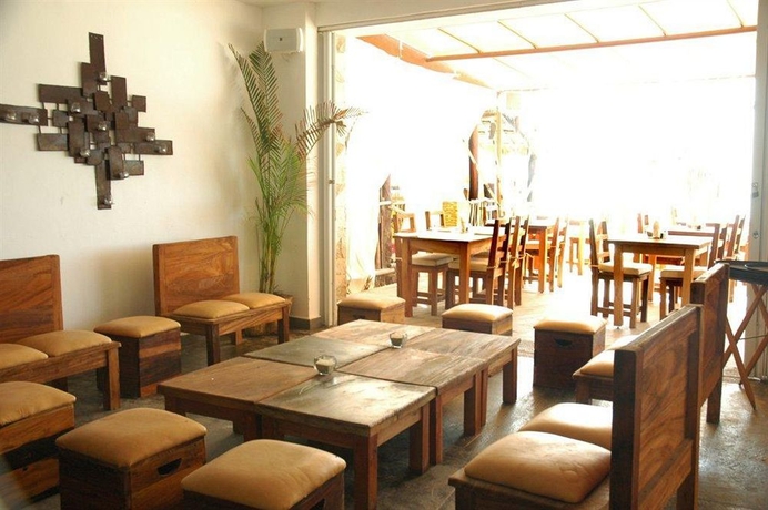 Imagen del bar/restaurante del Hotel Encanto Corto Maltes. Foto 3