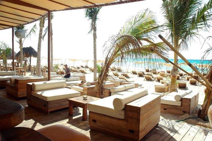 Imagen de los exteriores del Hotel Encanto Corto Maltes. Foto 10