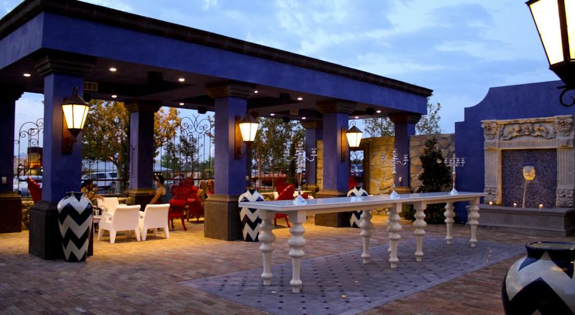 Imagen de los exteriores del Hotel Encanto De Las Cruces. Foto 8