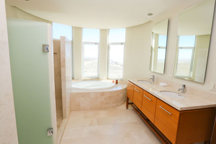Imagen de la piscina del Hotel Encanto Living By Kivoya. Foto 9