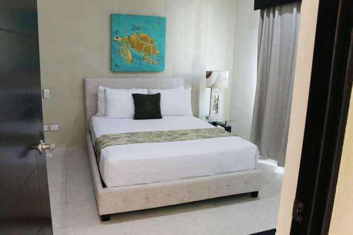 Imagen de la habitación del Hotel Encanto Riviera, Playa del Carmen. Foto 18