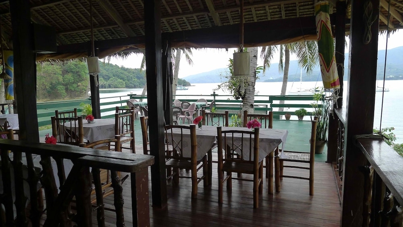Imagen del bar/restaurante del Hotel Encenada Beach Resort. Foto 4