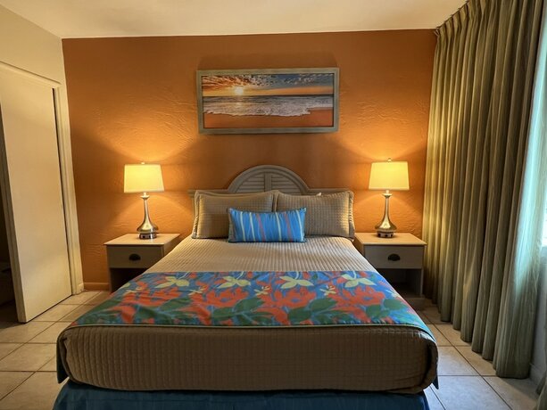 Imagen de la habitación del Hotel Enchanted Isle Resort. Foto 14