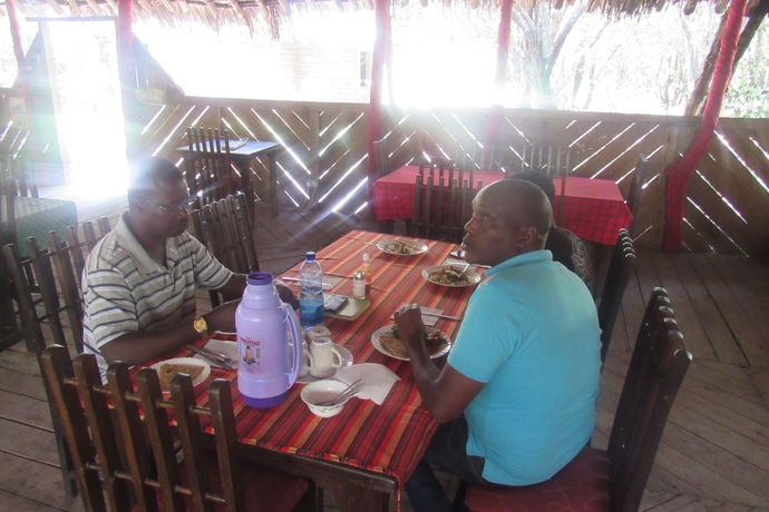 Imagen del bar/restaurante del Hotel Enchoro Wildlife Camp. Foto 3