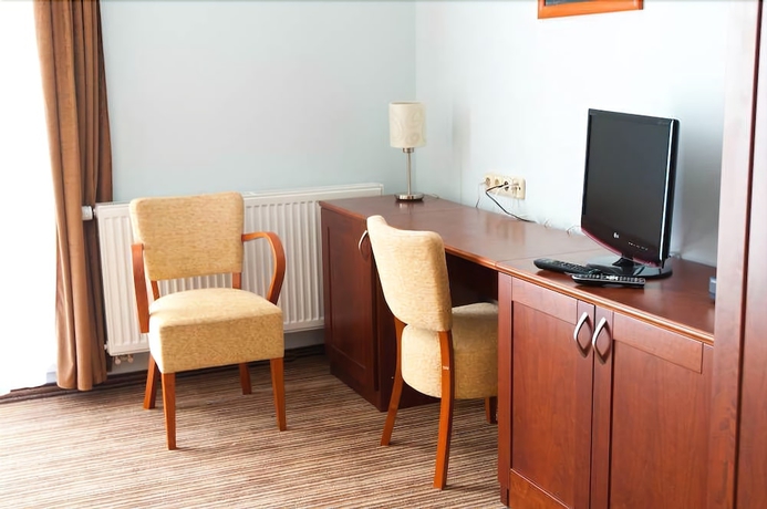 Imagen de la habitación del Hotel Enci&aacute;n. Foto 7