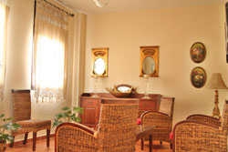 Imagen de los interiores del Hotel Encinilla. Foto 12