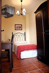 Imagen de la habitación del Hotel Encinilla. Foto 11