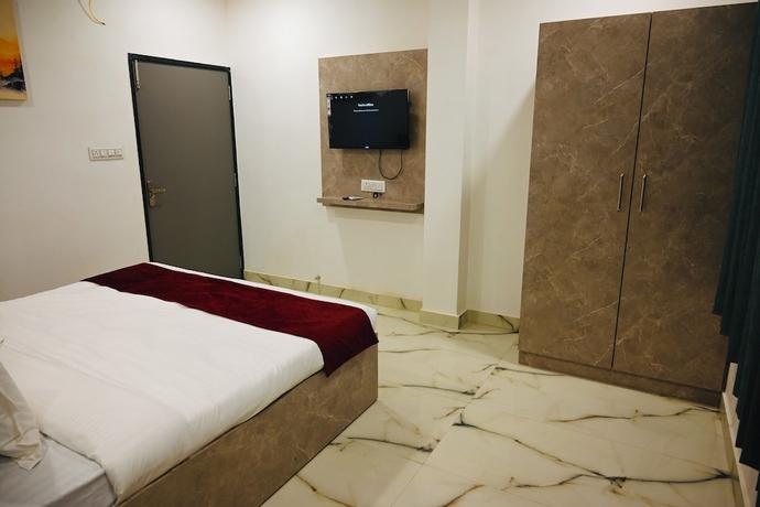 Imagen de la habitación del Hotel Enclave Bikaner. Foto 9