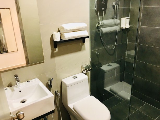 Imagen de la habitación del Hotel Enclave. Foto 16