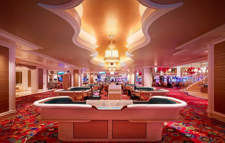 Imagen de los interiores del Hotel Encore Boston Harbor. Foto 8