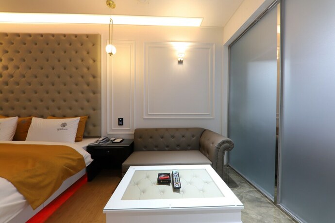 Imagen de la habitación del Hotel Encore. Foto 30