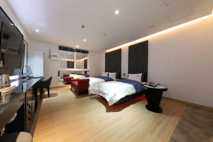 Imagen de la habitación del Hotel Encore. Foto 31