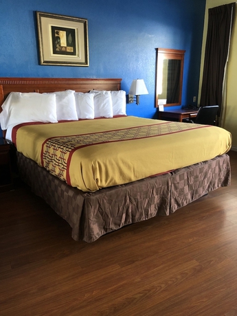 Imagen de la habitación del Hotel Encore Motel. Foto 12