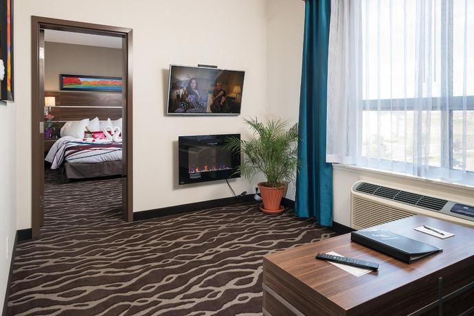 Imagen de la habitación del Hotel Encore Suites By Service Plus Inns. Foto 12