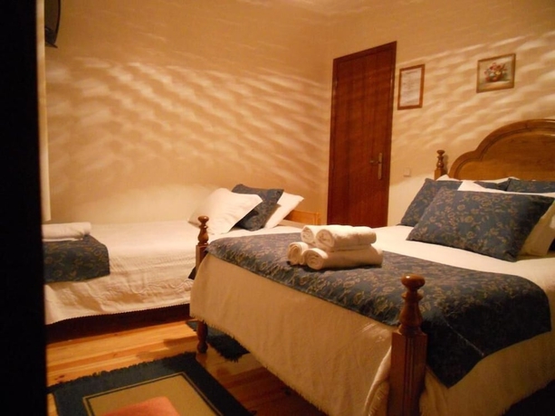 Imagen de la habitación del Hotel Encosta da Serra. Foto 13