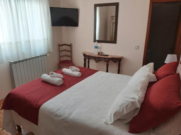 Imagen de la habitación del Hotel Encosta da Serra. Foto 16