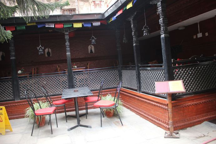 Imagen de los interiores del Hotel Encounter Nepal. Foto 17